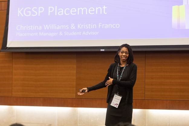 KGSP Placement Manager Christina Williams provides expertise on the U.S. undergraduate admissions cycle and tips for preparing competitive applications.